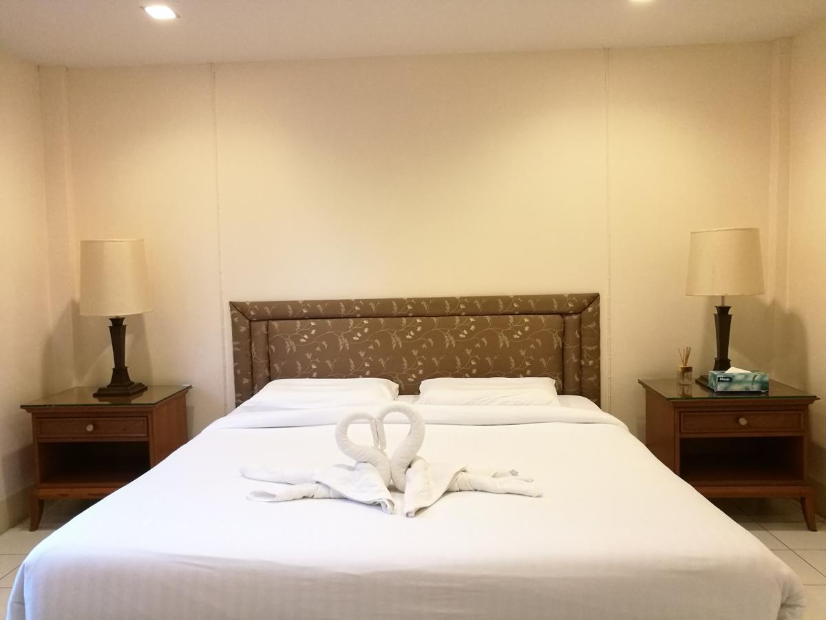 Oasis91 Resort & Restaurant Haad Chao Samran Eksteriør billede